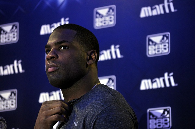 与强敌交手 与强敌交手